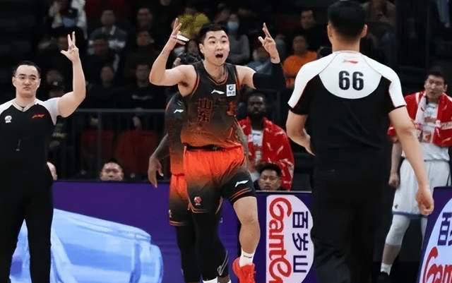 关于山东男篮清晨状态回暖风云突变皇家马德里窗口期门线救险，连对手都承认：今晨塞维利亚调整名单以备欧篮联的信息-多宝国际